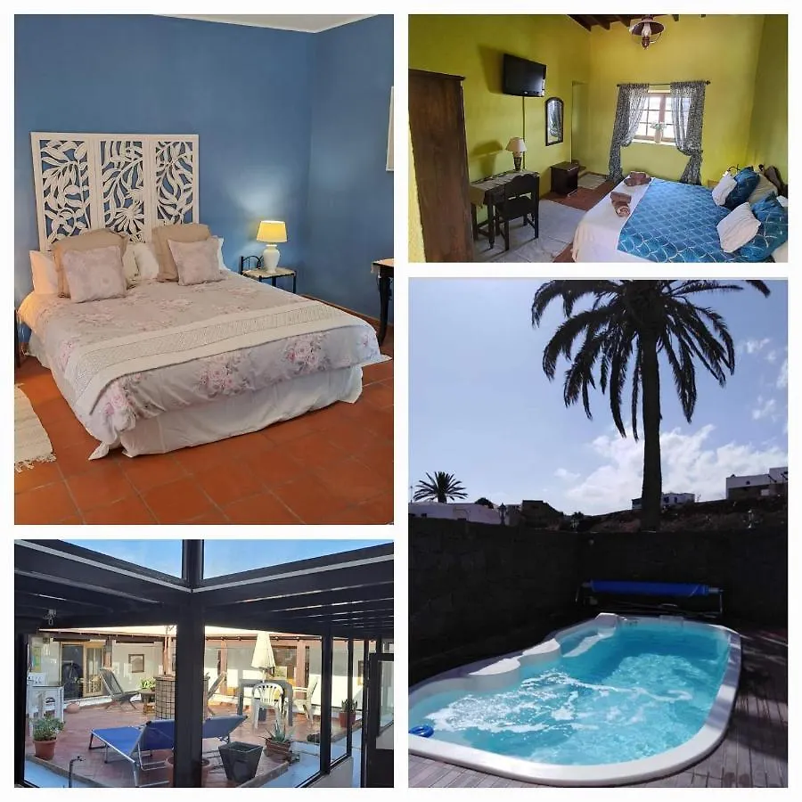 Casona La Orilla 1908 Tias Bed & Breakfast