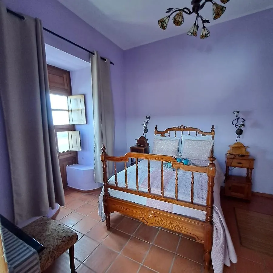 Casona La Orilla 1908 Tias Bed & Breakfast 0*,